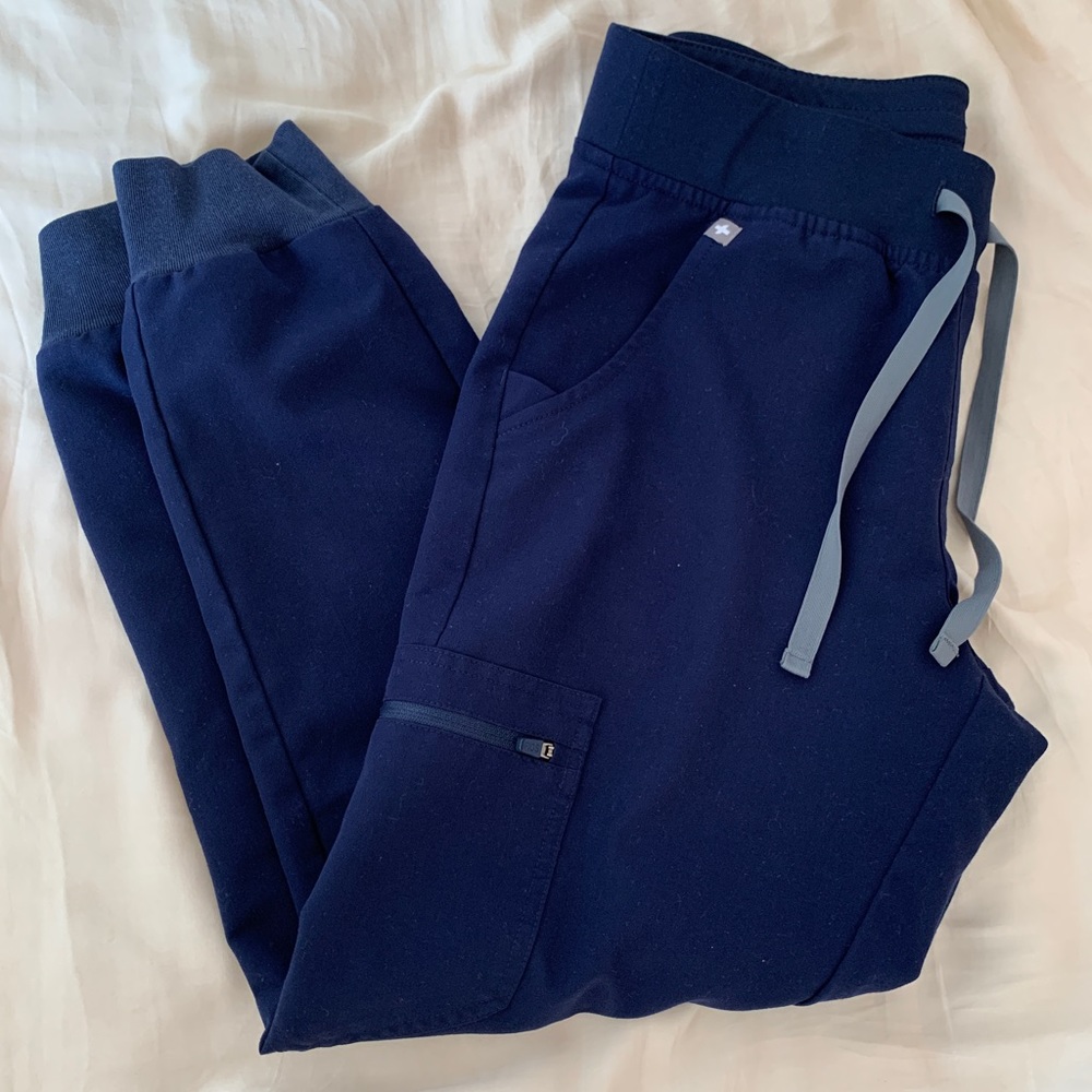 Figs SP navy scrubs Zamora joggers